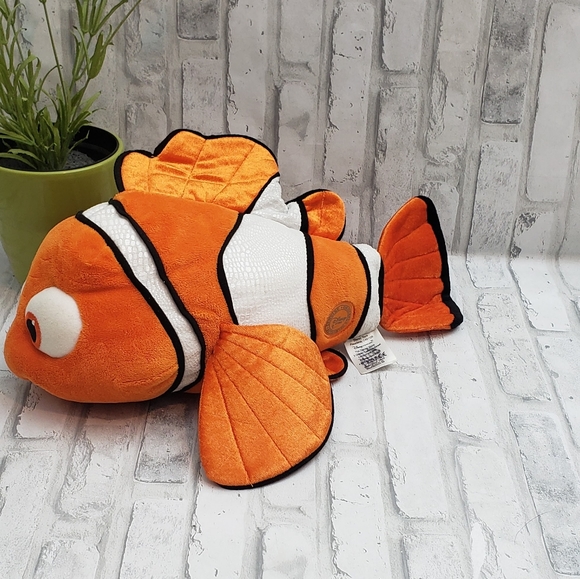 Disney/Pixar Finding Nemo Nemo Plush - Picture 3 of 8
